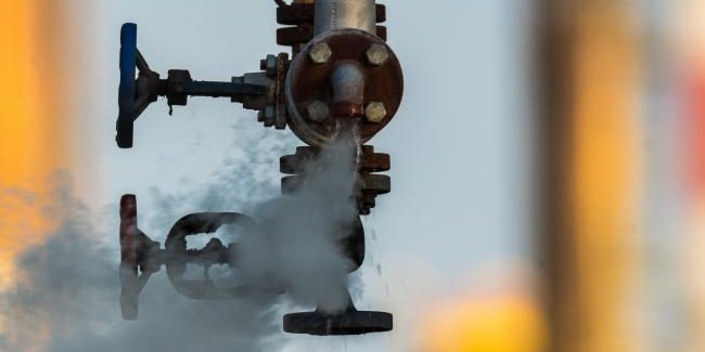 Valve d'usine échappant du gaz